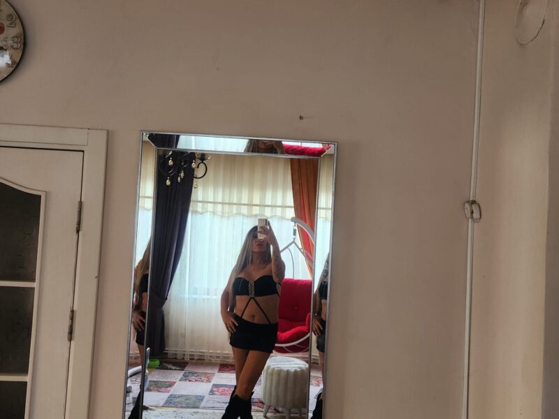 Büyükçekmece Escort Peri